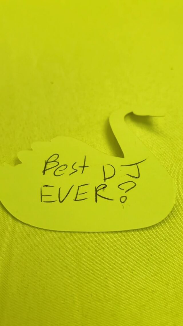 Best DJ ever? We’re not complaining. 🎧🎶

Real-time feedback hits different. Handwritten notes on the dance floor mean everything — it’s instant, it’s genuine, it tells us we’re nailing it in the moment. ✨

Not every day we get swan paper love letters. When we do? We feel it. 🥰

@orchardview.ottawa 
____________________

Meilleur DJ jamais? On ne se plaint pas. 🎧🎶

Les commentaires en temps réel, c’est différent. Des notes écrites à la main sur la piste de danse, c’est tout ce qui compte, c’est instantané, c’est authentique, ça nous dit qu’on fait du bon travail sur le moment. ✨

Pas tous les jours qu’on reçoit des lettres d’amour sur du papier cygne. Quand ça arrive? C’est précieux. 🥰

#DynamixProductions #TestimonialTuesday #WeddingDJ #OttawaWeddings #WeddingReception