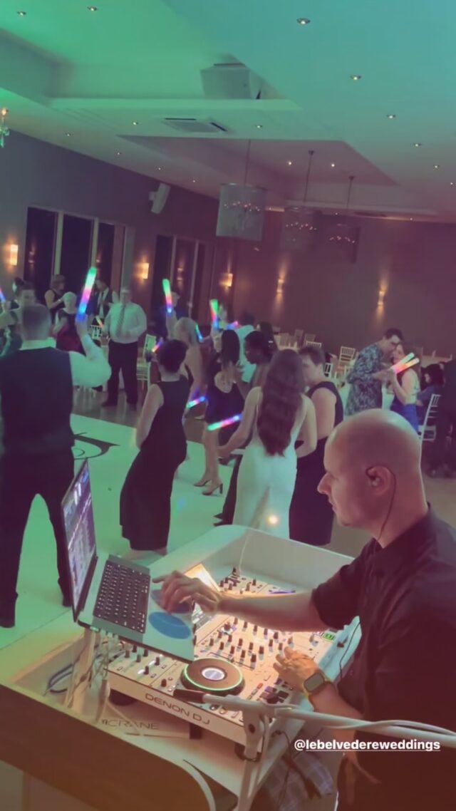 Upcoming wedding? Here’s what you’re getting. 👇🏽

Meet the guy behind the music. 🎶 Helping you choose the right songs for your special day!

Organized. Calm under pressure. Genuinely fun to be around. And through it all, still 100% professional.

This is DJ Stephan — and this is exactly what you’re getting on your wedding day.

See more about DJ Stephan in Highlights and pinned Reel

———————————

Voici le gars derrière la musique. 🎶 Là pour vous aider à choisir les meilleures chansons pour votre journée!

Organisé. Calme, même sous pression. Vraiment agréable d’être entouré de lui. Et professionnel du début à la fin.

Voici DJ Stephan — et c’est exactement ce que vous obtenez le jour de votre mariage.

#DynamixProductions #DJ #DJStephan #OttawaDJ #OttawaWedding